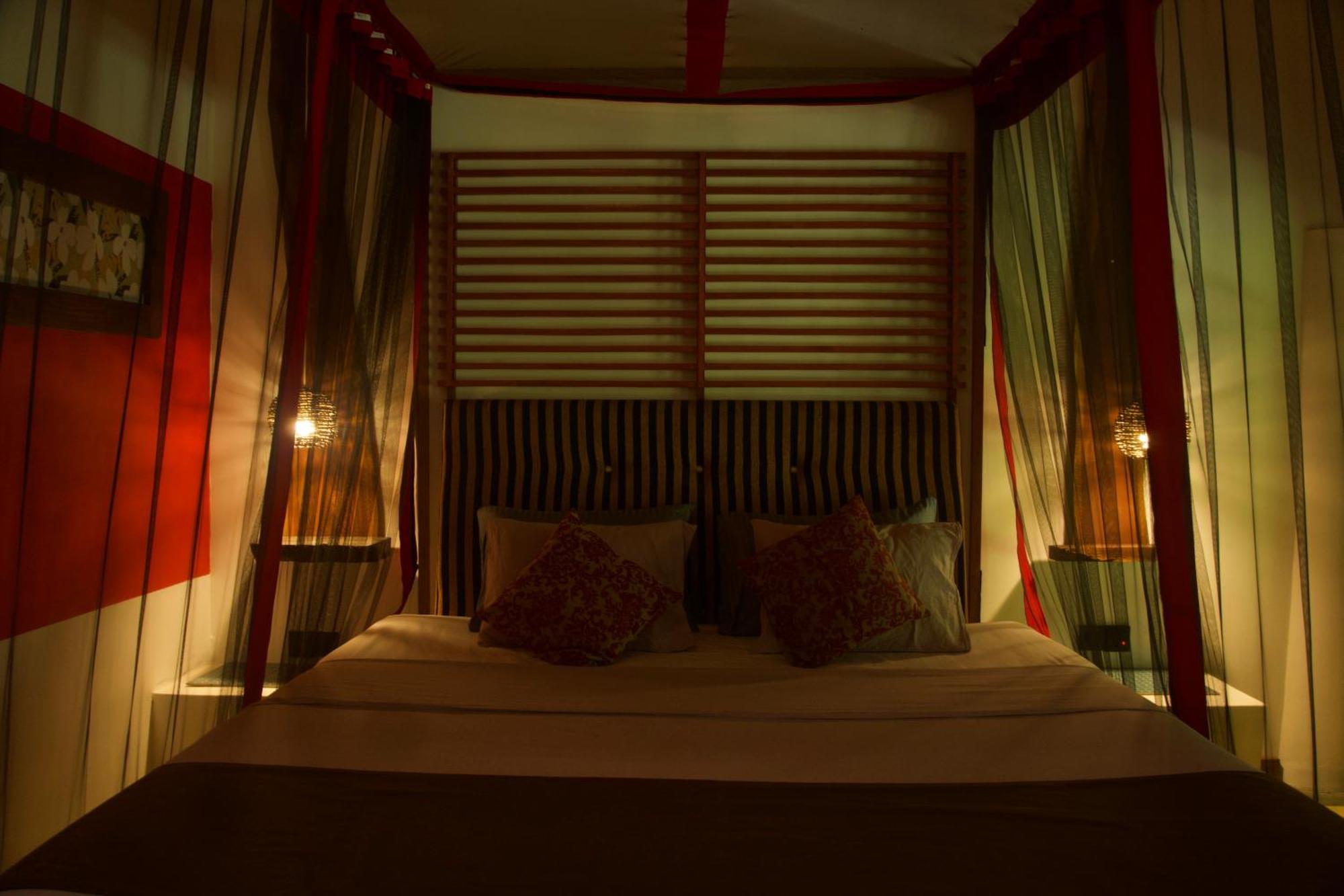 Red Coconut Villa Bentota Eksteriør billede