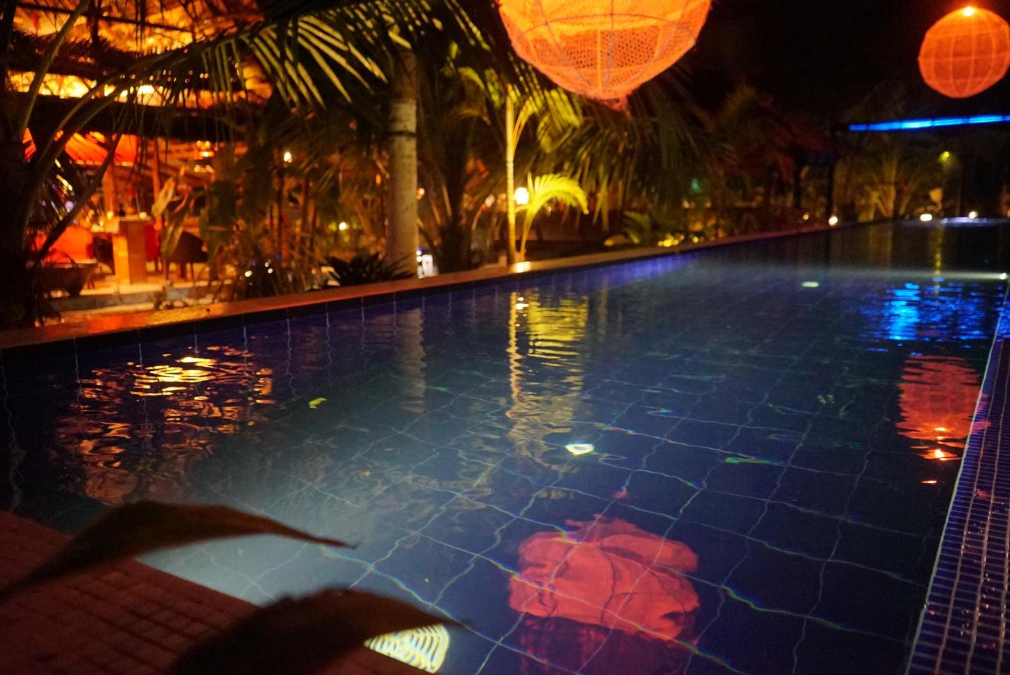 Red Coconut Villa Bentota Eksteriør billede